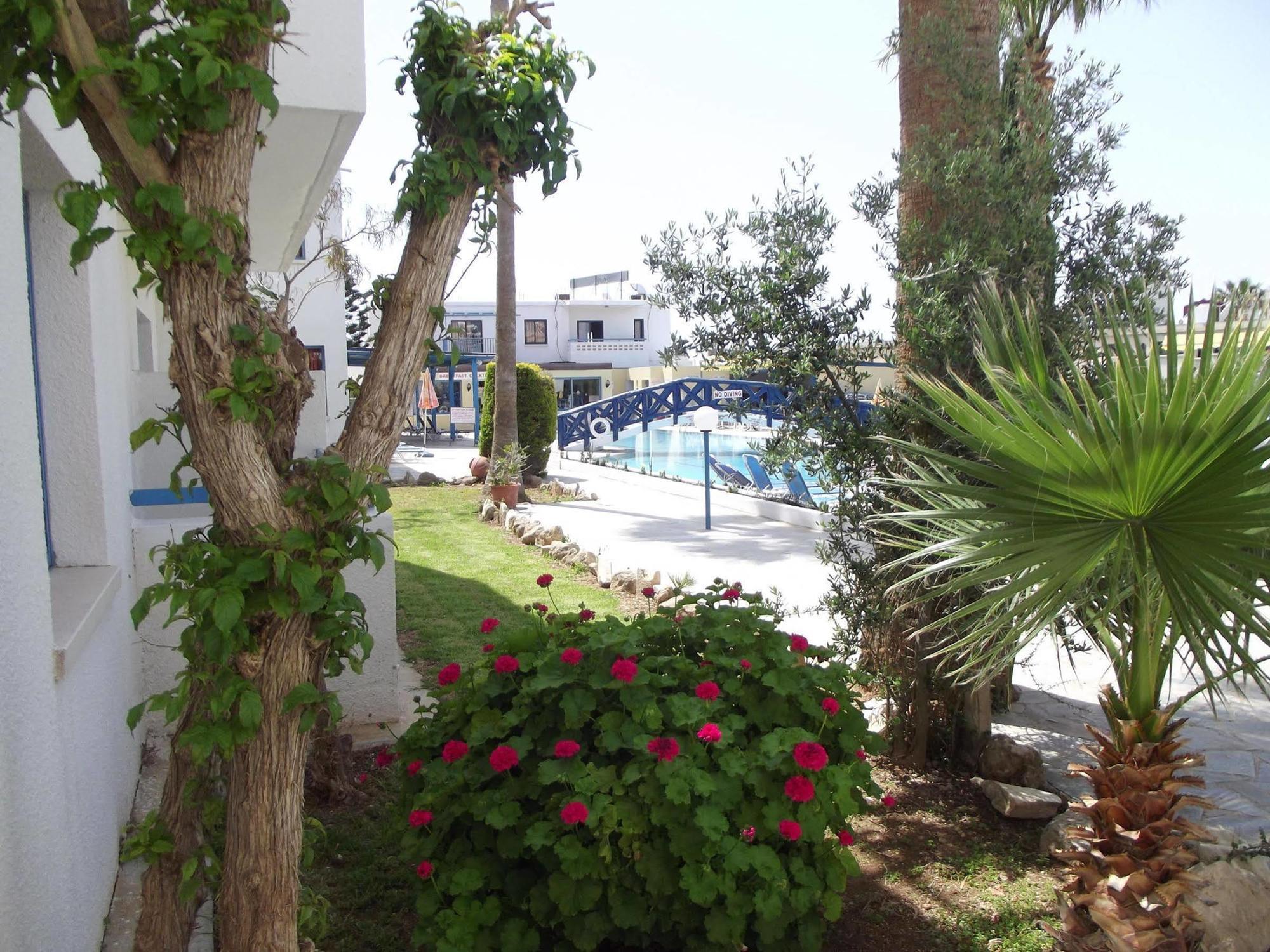 Paphos Kefalonitis Hotel Apartments מראה חיצוני תמונה